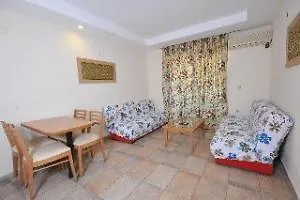 Greenpark Hotel 3*